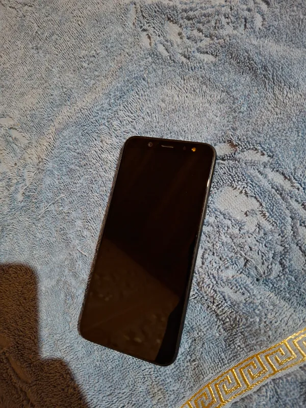 Samsung A6 32 ГБ, недостатков нет 1 Samsung A6 32 ГБ, недостатков нет 1