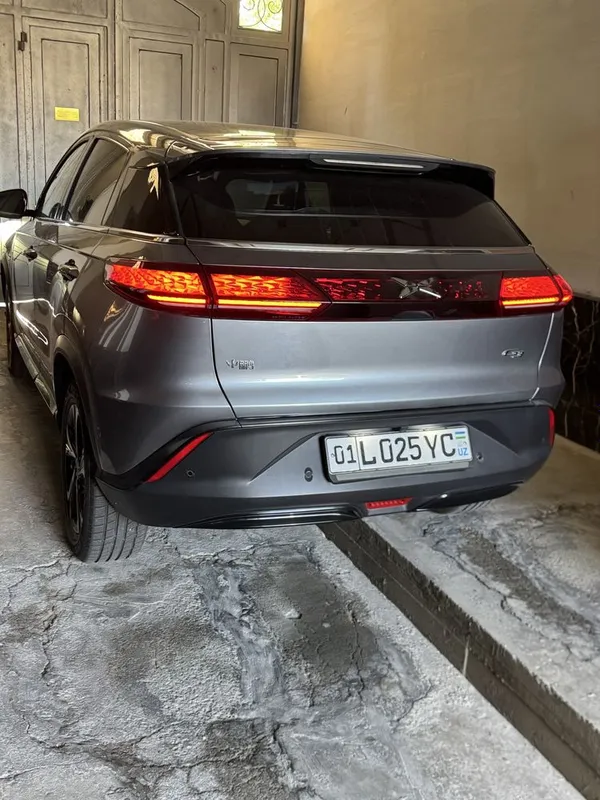 Srochnoo! Elektromobil Xpeng g3 520i Byd Yuan up honqi e2 lani orniga 5