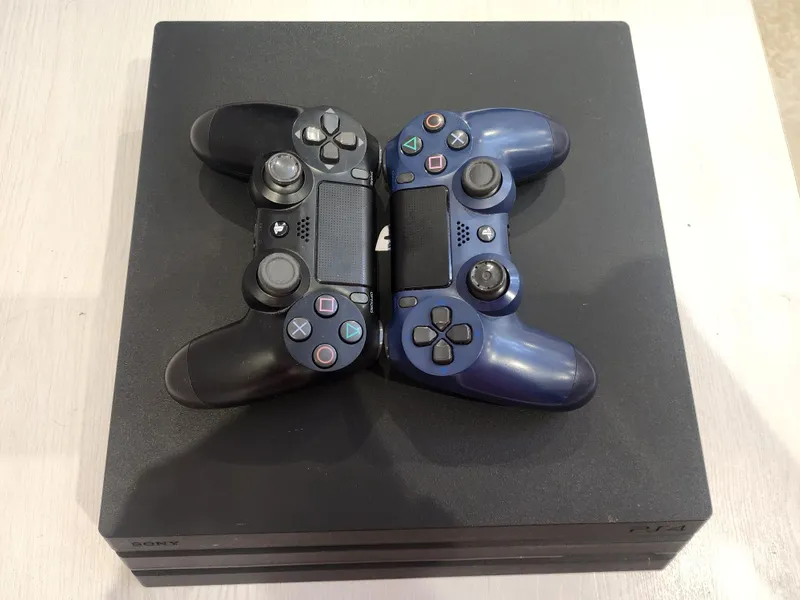 Playstation 4 Pro 1TB — фото 4