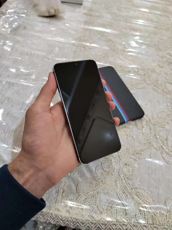 Samsung s24 5G 8/128Gb 3