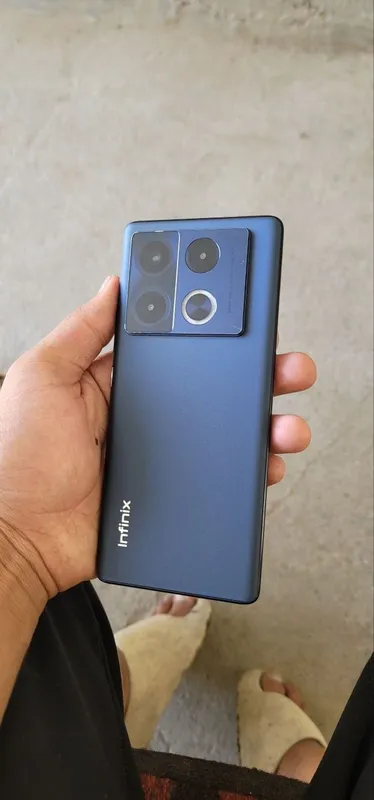 Infinix note 40 pro 2