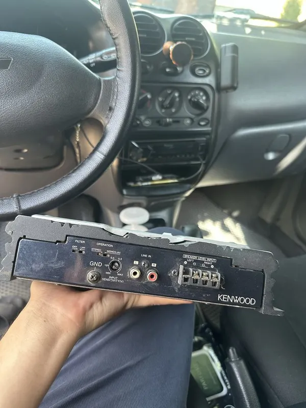 Усилител Kenwood 250w — фото 1
