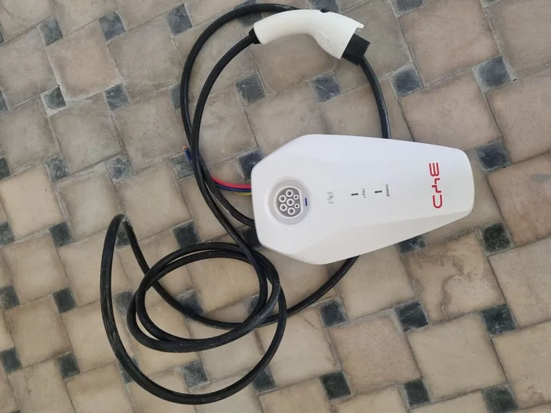 BYD 7 kVtli elektr avtomobillar uchun original zaryadlash stansiyasi. 2
