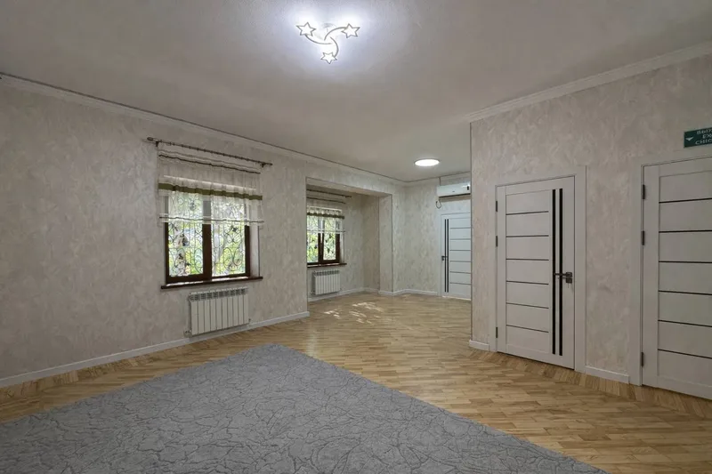 СРОЧНО! Продается Дом 3,5 сот, 304м2, гост Россия — фото 5