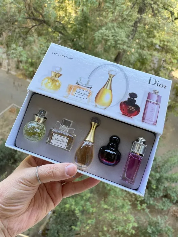 Набор женских духов Dior Набор женских духов Dior