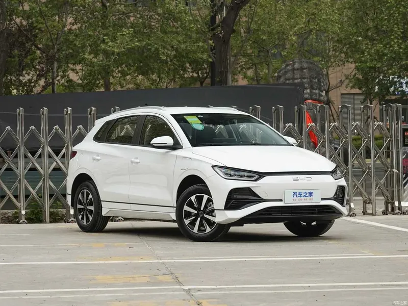 BYD E2 0 PROBEG 2026