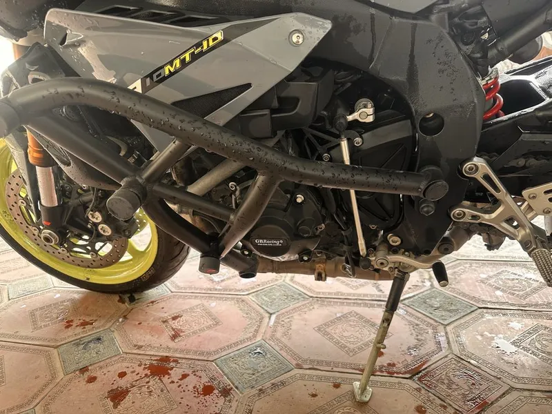 Yamaha MT10 1000kb sotiladi — фото 4