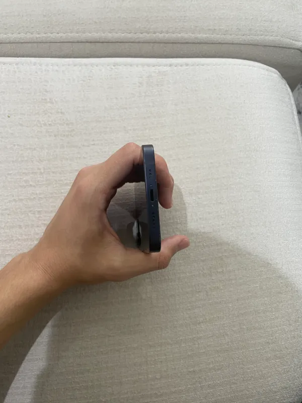 iPhone 12 / 64 ГБ / 99% оригинальный, свой 9