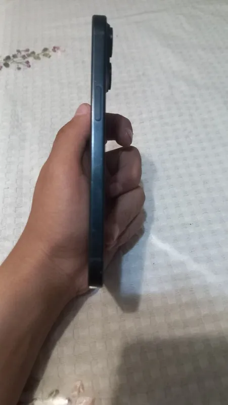 iPhone 15 sotiladi yangi 87 yomks radnoy 3