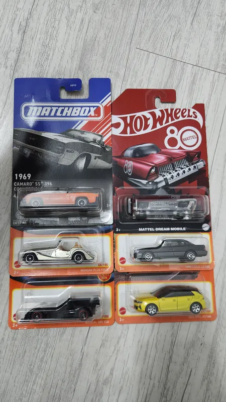 Original HotWheels kolleksion metall mashinkalar 3 Original HotWheels kolleksion metall mashinkalar 3