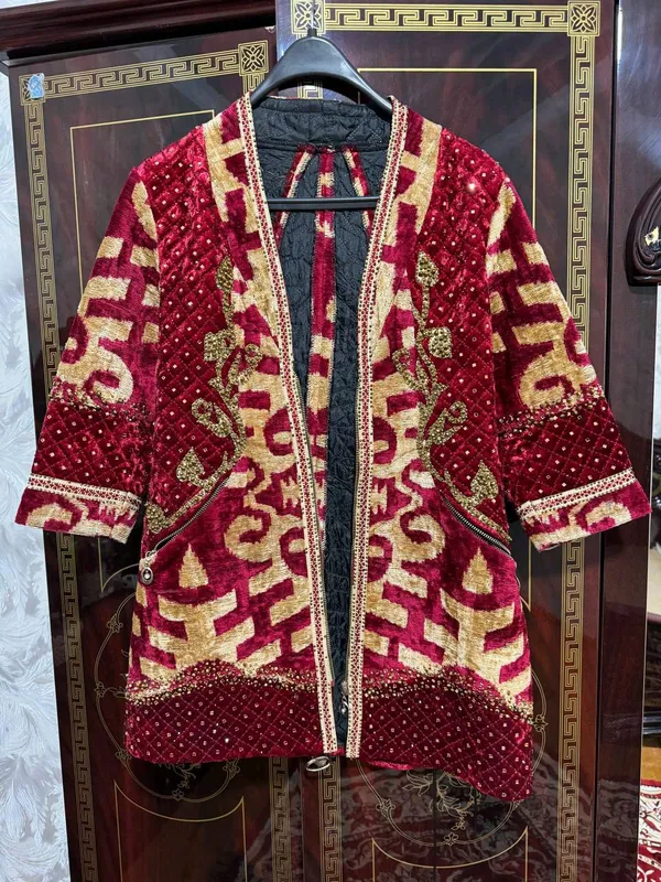 Kiyilgan chopon razmer 38 1 Kiyilgan chopon razmer 38 1