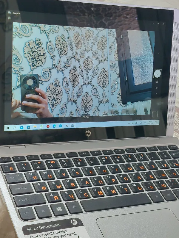 HP x2 Netbook + Planshet sensorli, 7