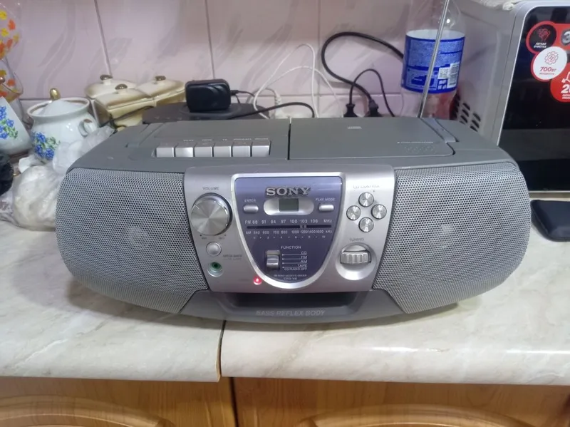 Sony boombox CD кассета 1 Sony boombox CD кассета 1