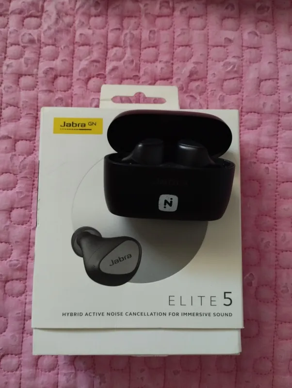 Обменяю дорогие фирменные наушники Jabra Elite 5 Обменяю дорогие фирменные наушники Jabra Elite 5