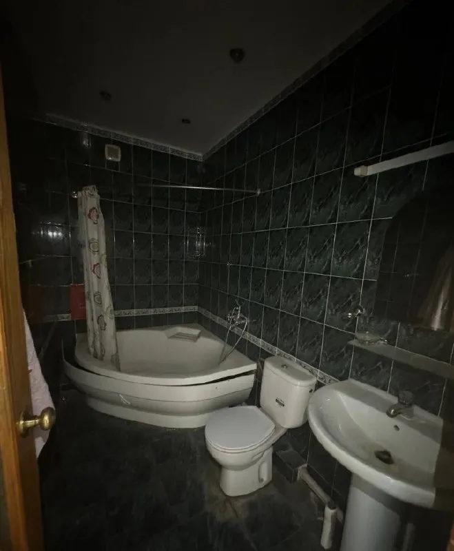 2 xonali kvartira, 77 m², Yunusobod 4