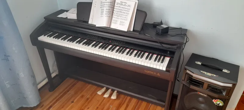 Pianino