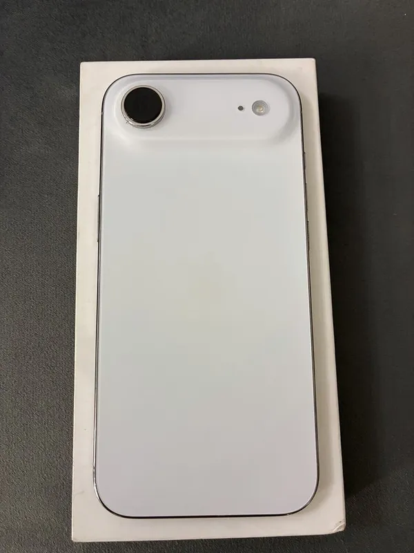 Продается iphone 17 air