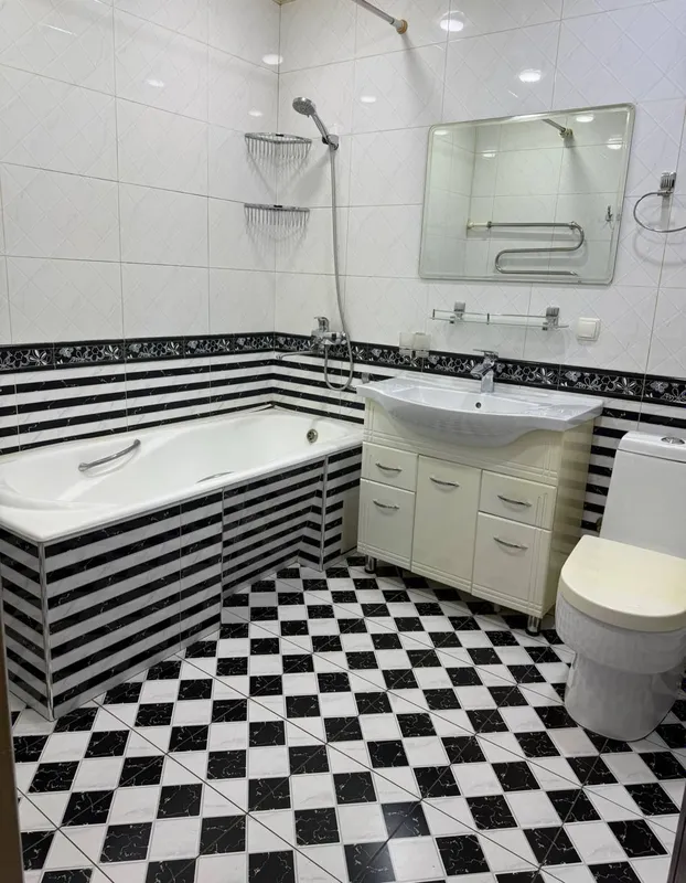 СРОЧНО ПРОДАЁТСЯ КВАРТИРА 10