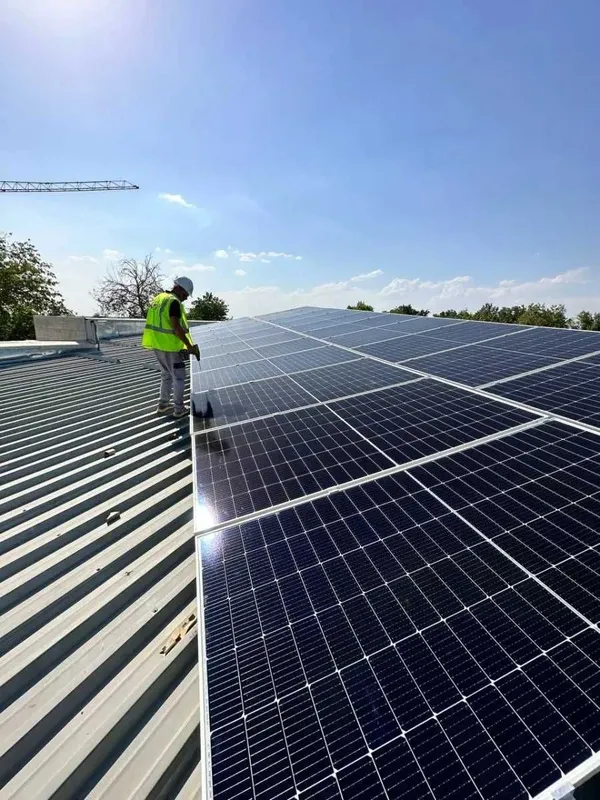 Quyosh paneli optom, Солнечная панель оптом Jinko, Longi, Era Solar 3 Quyosh paneli optom, Солнечная панель оптом Jinko, Longi, Era Solar 3