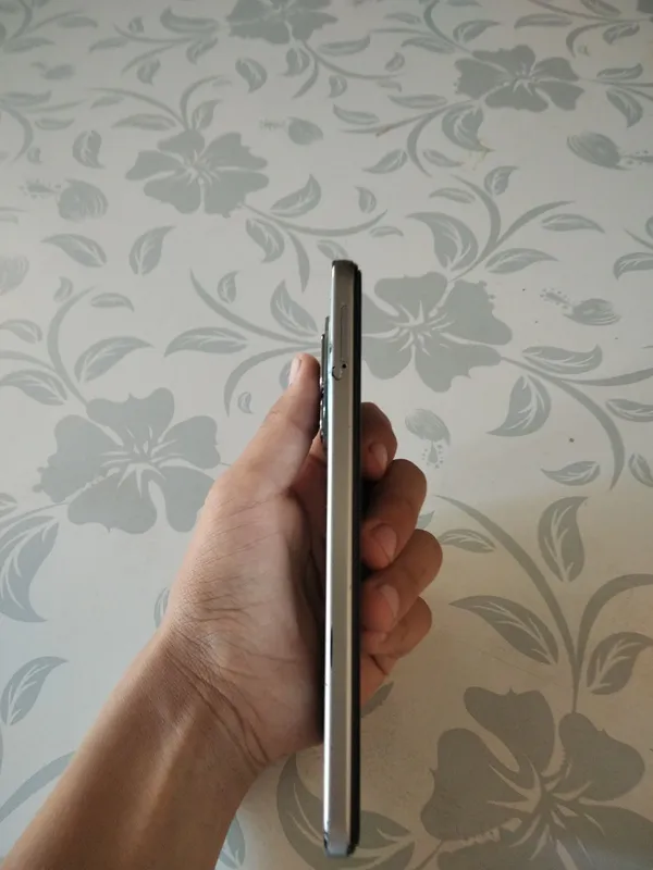 Infinix Hot 50 i — фото 4