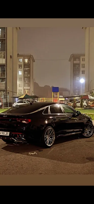 Kia K5 — посуточная аренда без водителя Kia K5 — посуточная аренда без водителя