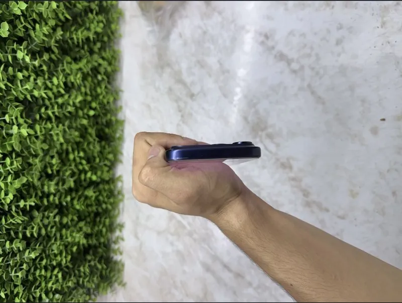 iPhone 17pro maks 2