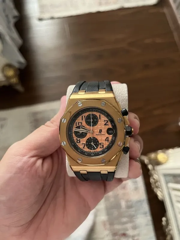 Продам часы Audemars Piguet Royal Oak 1 Продам часы Audemars Piguet Royal Oak 1