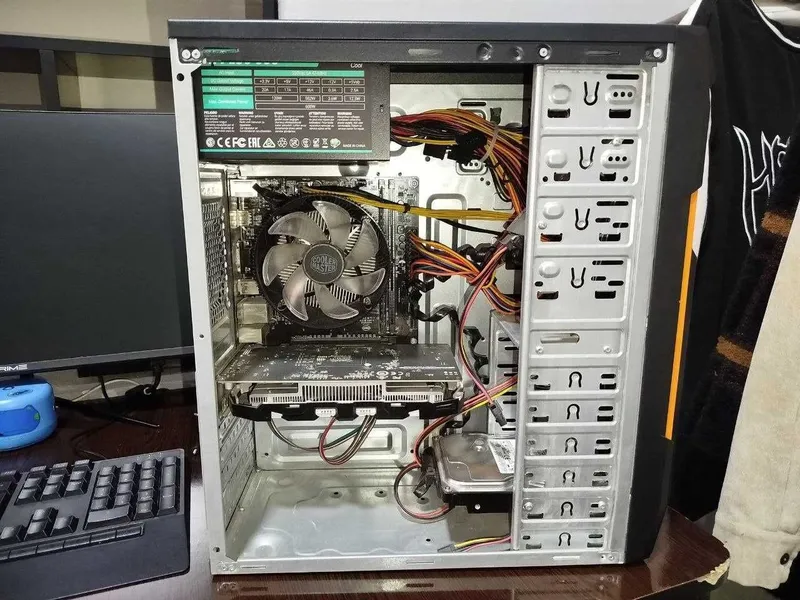 Игровой ПК i5-9400F / GTX 1050Ti / 16GB RAM / 1TB HDD + монитор — фото 1