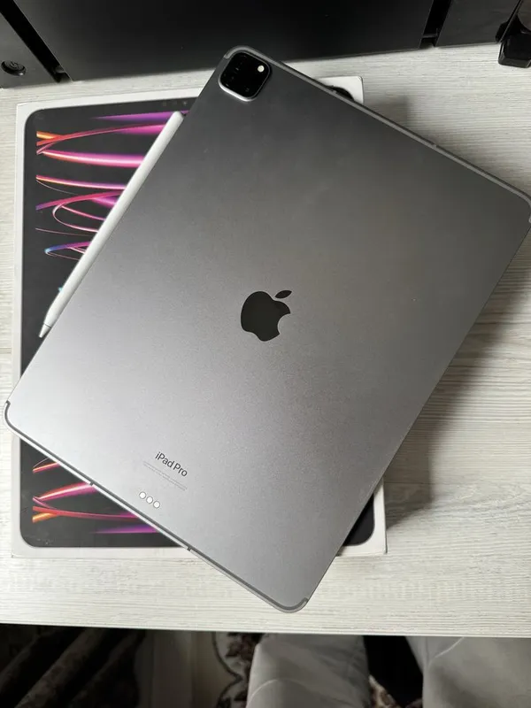 iPad Pro M2 12,9-inch (6th Generation) — фото 2