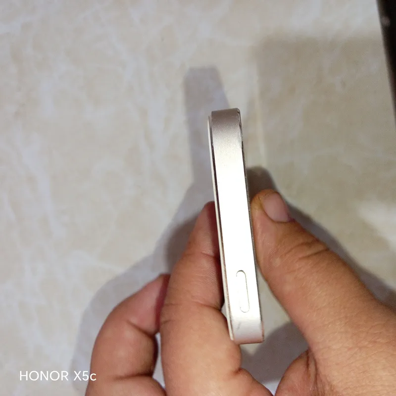 iPhone 5s, не вскрывался, не ремонтировался 3 iPhone 5s, не вскрывался, не ремонтировался 3