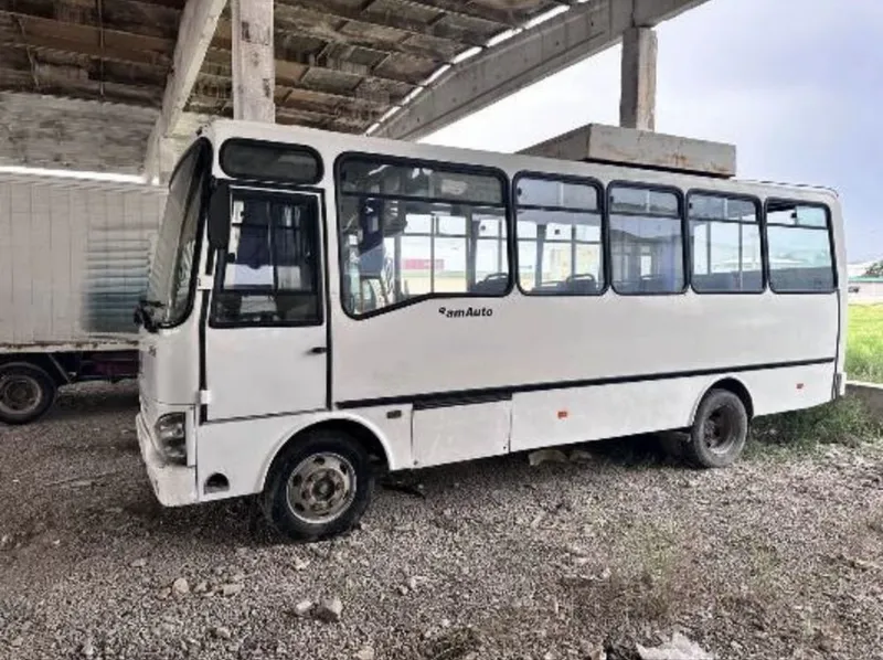 Aftobus Isuzu 2011 yil 3 Aftobus Isuzu 2011 yil 3
