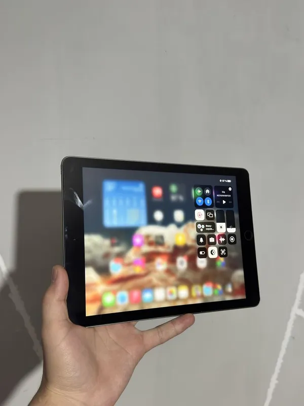 IPad Air 2 srochni sotilad — фото 2