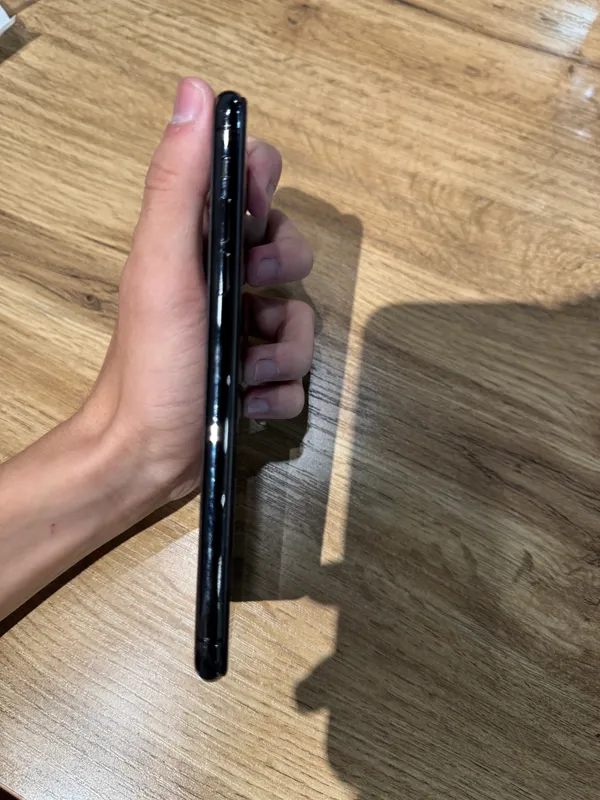 iPhone 11 Pro Max 2