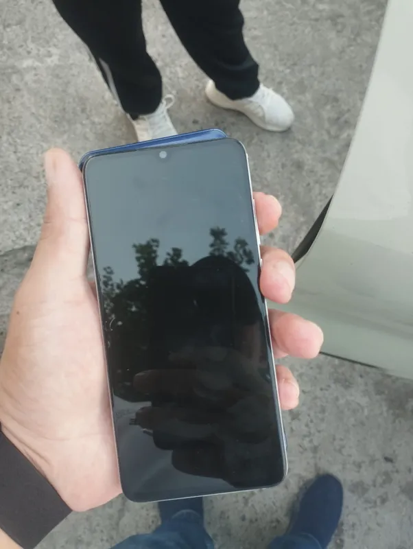 продам samsung A31 и mi 9 ultra 2 продам samsung A31 и mi 9 ultra 2