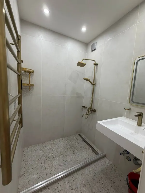 Продаётся уютная 2-комнатная квартира с новым евроремонтом, 45 м², Ялангач 5