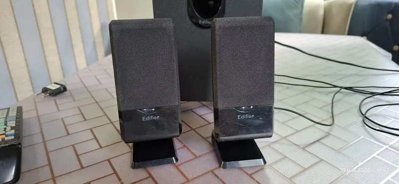 Колонки EDIFIER 2+1 4 Колонки EDIFIER 2+1 4