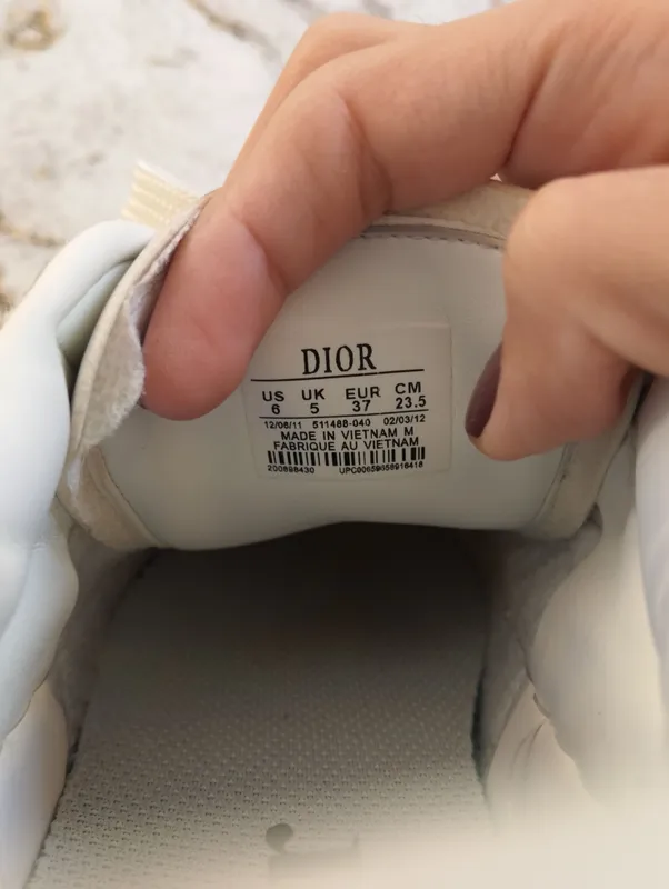 Dior kirasofka orginal 3 Dior kirasofka orginal 3