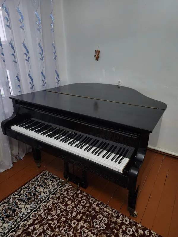 «Qizil Oktyabr» kabinet royali sotiladi 3 «Qizil Oktyabr» kabinet royali sotiladi 3