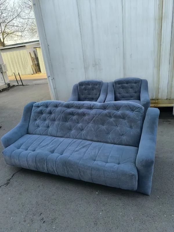 Mebel sotiladi deyarli yangi holatda narxi 600 2 Mebel sotiladi deyarli yangi holatda narxi 600 2