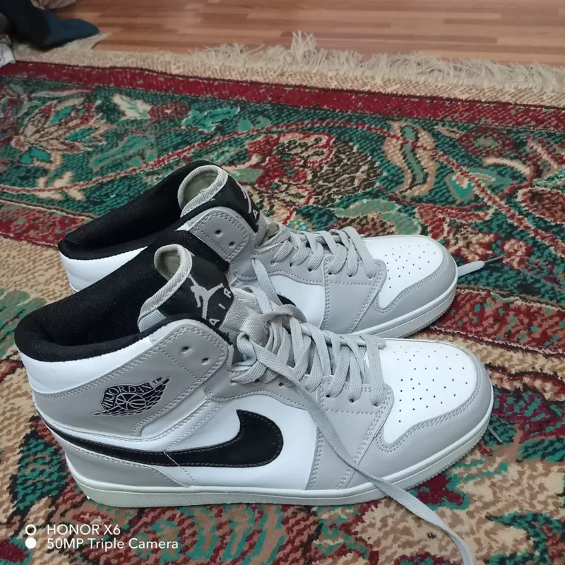 AIR JORDAN 42-ой размер (Новый) 4