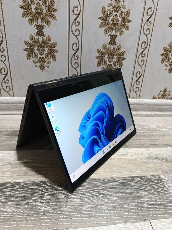 Lenovo sensorli 360° 8/256gb noutbuk hamda planshet 2tasi birda