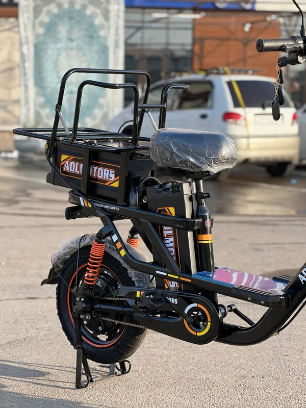 Monster elektrony velosipedi