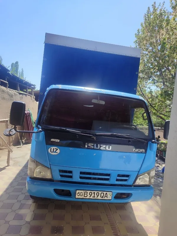 Isuzu NQR 5tonnali yuk tent avtamobili — фото 1