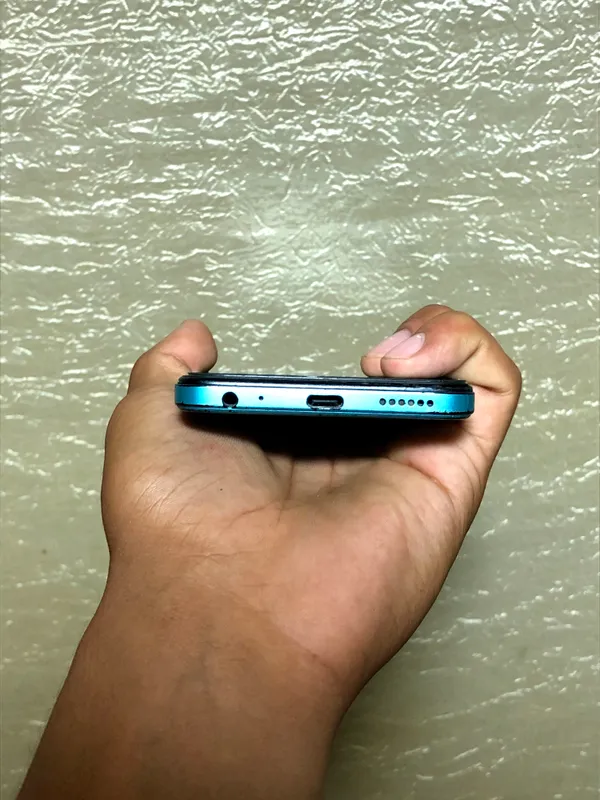 Tecno Spark go 2023 — фото 4