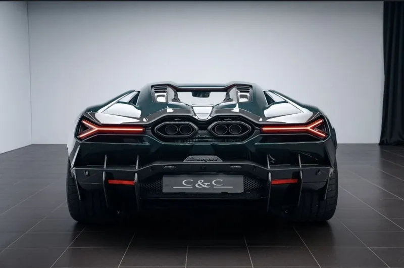 Lamborghini Revuelto 2026 4 Lamborghini Revuelto 2026 4