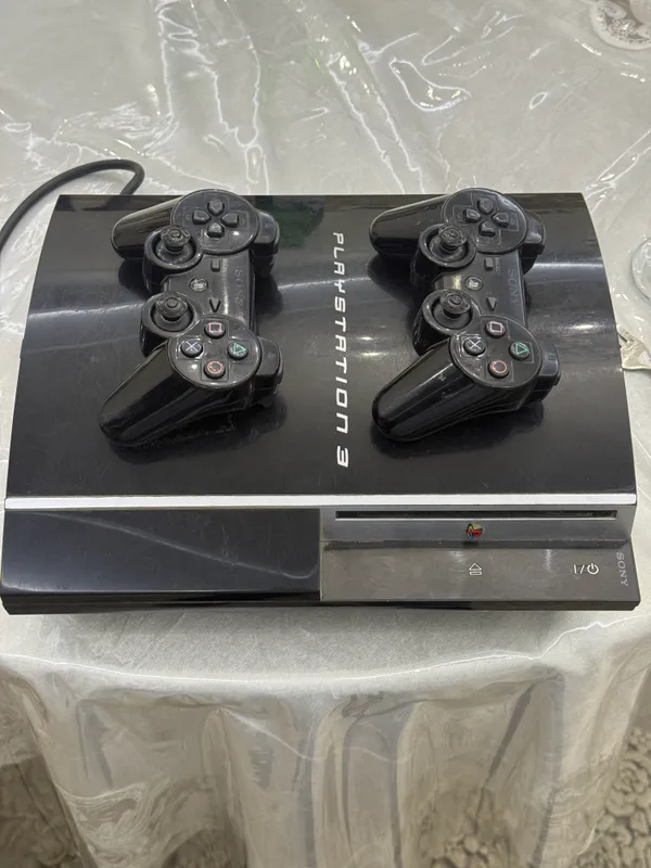 Play station 3 sotiladi