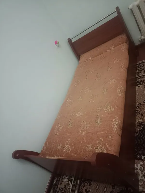Дедский кровать.