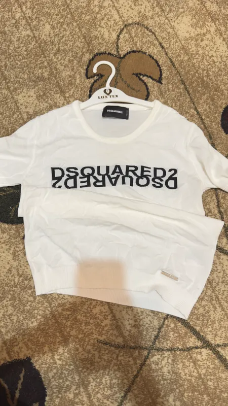 Итальянский бренд размер M (dsquared) Итальянский бренд размер M (dsquared)