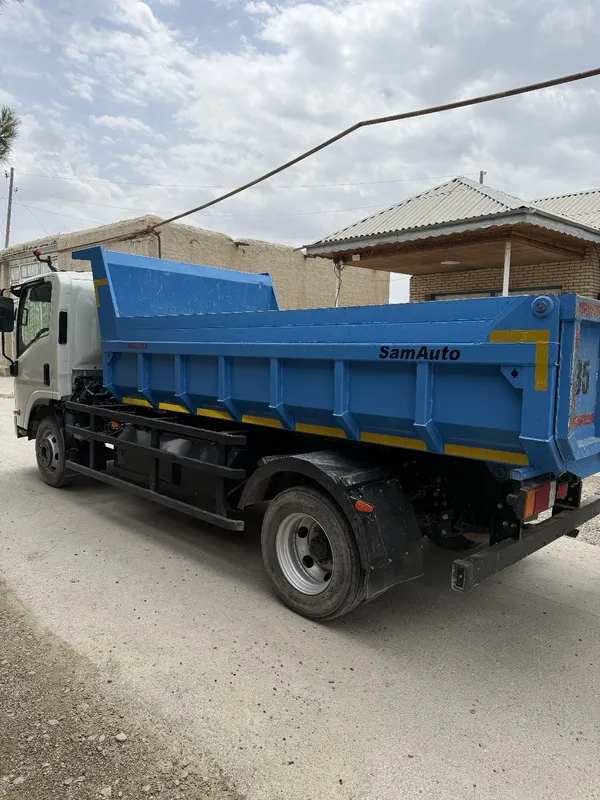 Isuzu avtosomasuvali sotiladi holati yaxwi yangi hamma joyi iwlaydi — фото 1
