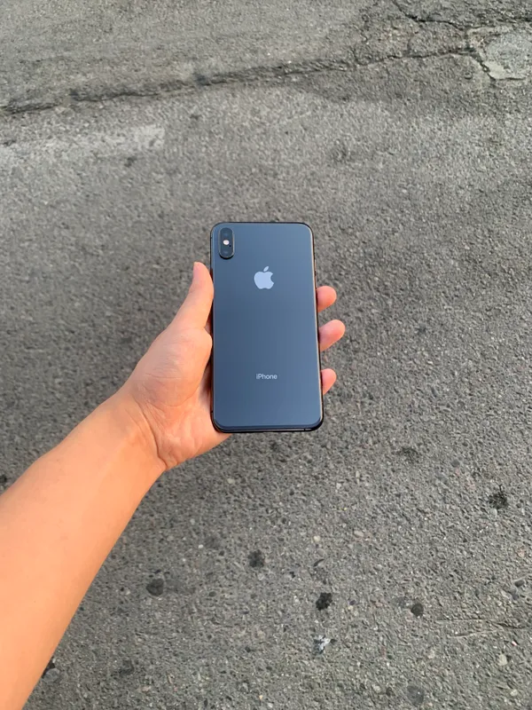 Iphone XS Max 256 gb 74% hamma joyi radnoy